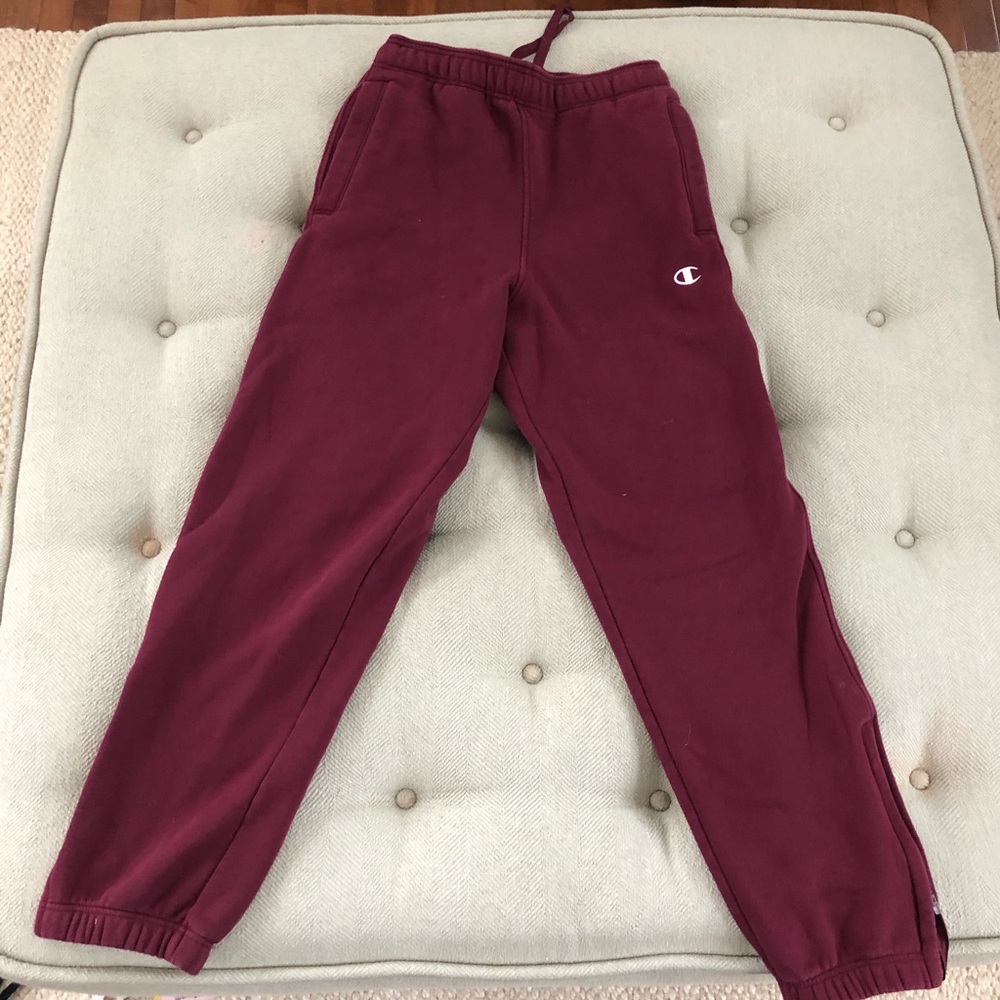 NEW BURGUNDY LOGO CHAMPION REVERSE WEAVE JOGGER